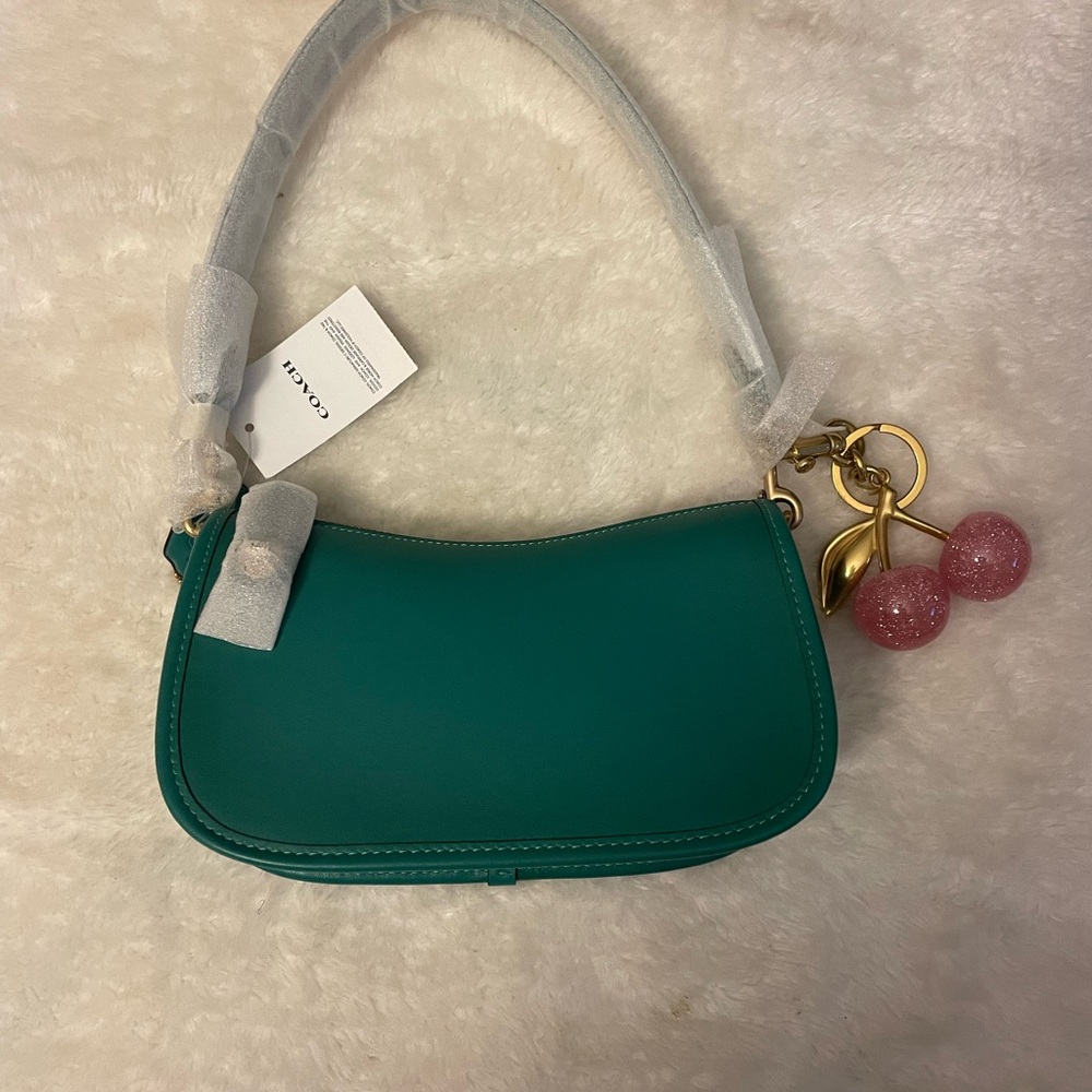 Coach Swinger Handbag - Picture 2 of 3